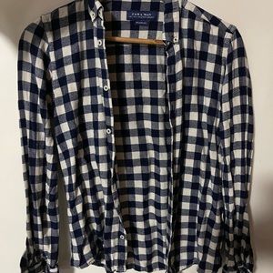 Zara relaxed fit plaid blue/white button down shirt small